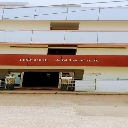 Spot On 73926 Hotel Anjanaa Purî Extérieur photo